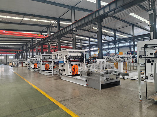 Manufacturing Plant Die Cutting Machine for Corrugated Cardboard Max. Heap Height 1550mm