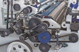 Security Paper Board Box Flute Automatic Laminating Machine for Box Printing and Gluing